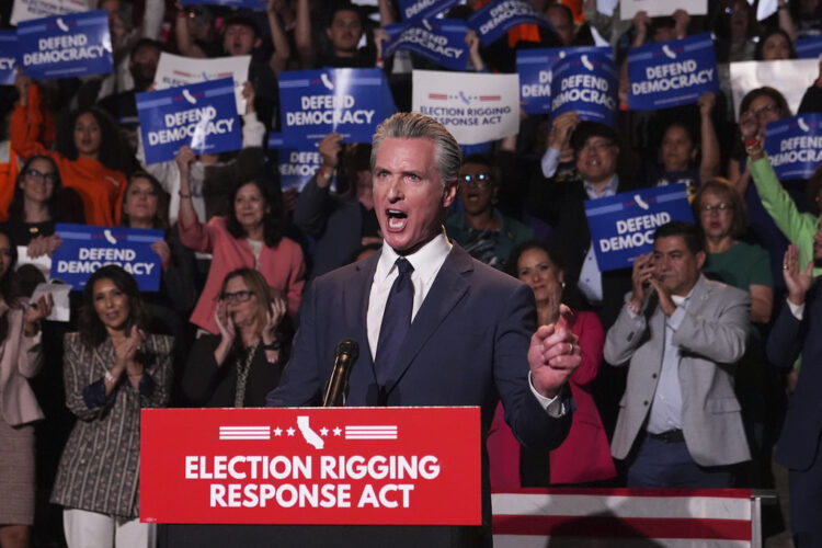 In Trump's Redistricting Push, Democrats Find Aggressive Identity And Progressives Are On Board